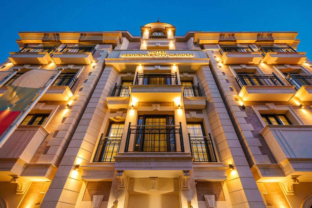 פלובדיב Residence City Garden - Certificate Of Excellence Top 10 Best Five-Stars City Hotels For 2024 Awarded By Htif מראה חיצוני תמונה