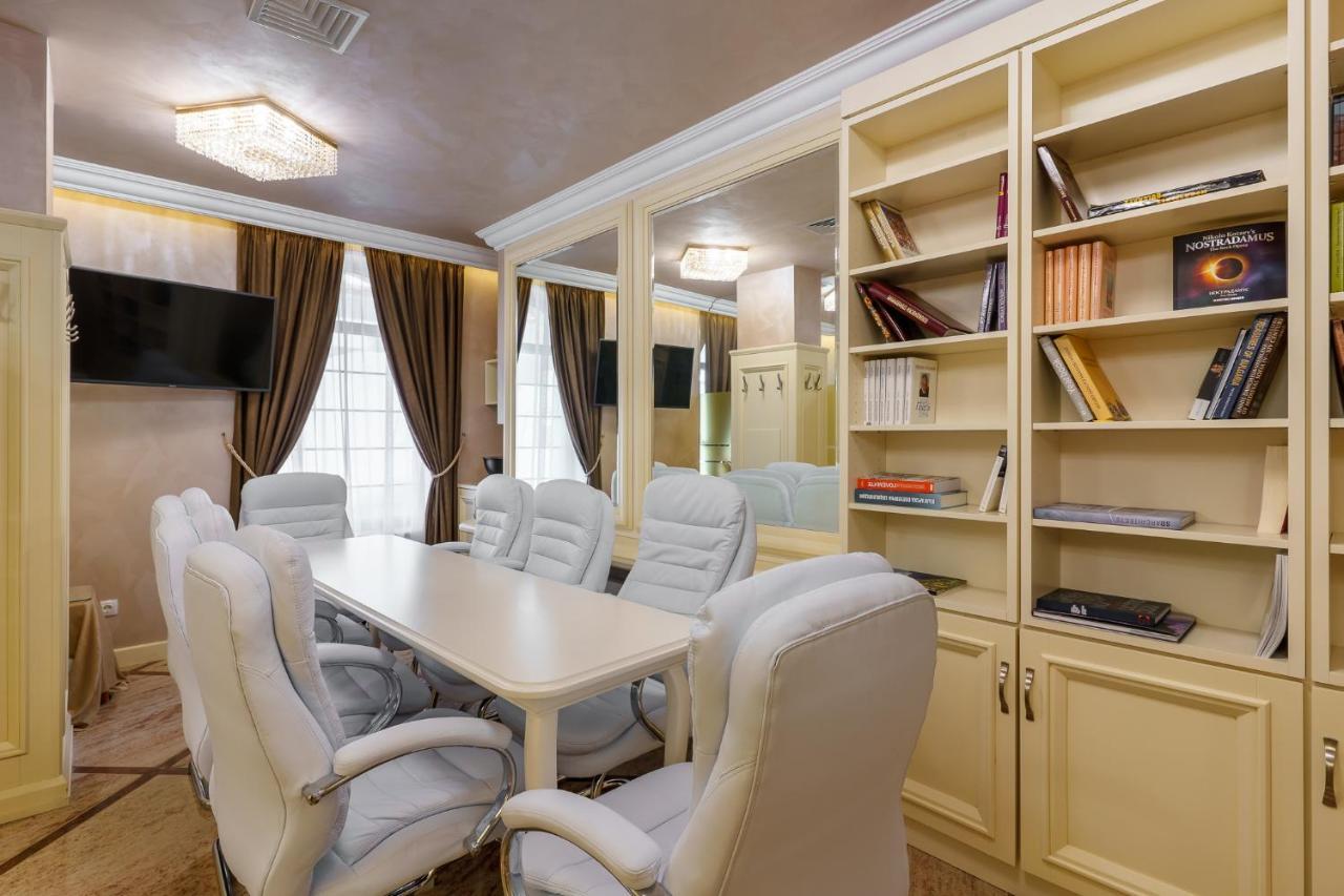 פלובדיב Residence City Garden - Certificate Of Excellence Top 10 Best Five-Stars City Hotels For 2024 Awarded By Htif מראה חיצוני תמונה