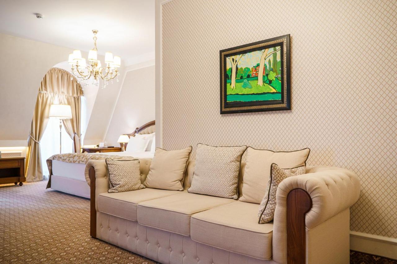 פלובדיב Residence City Garden - Certificate Of Excellence Top 10 Best Five-Stars City Hotels For 2024 Awarded By Htif מראה חיצוני תמונה