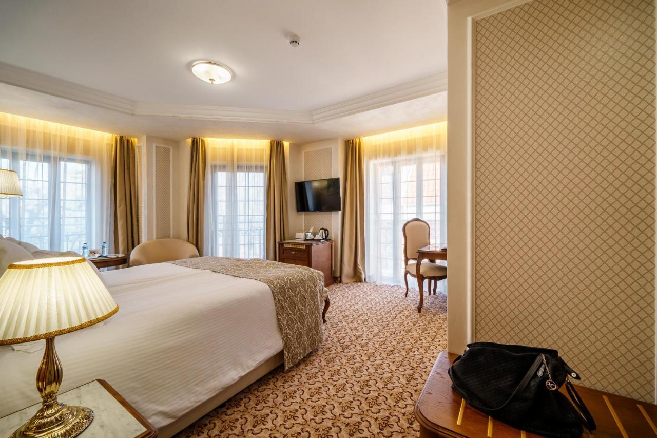 פלובדיב Residence City Garden - Certificate Of Excellence Top 10 Best Five-Stars City Hotels For 2024 Awarded By Htif מראה חיצוני תמונה