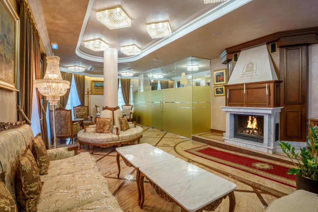 פלובדיב Residence City Garden - Certificate Of Excellence Top 10 Best Five-Stars City Hotels For 2024 Awarded By Htif מראה חיצוני תמונה