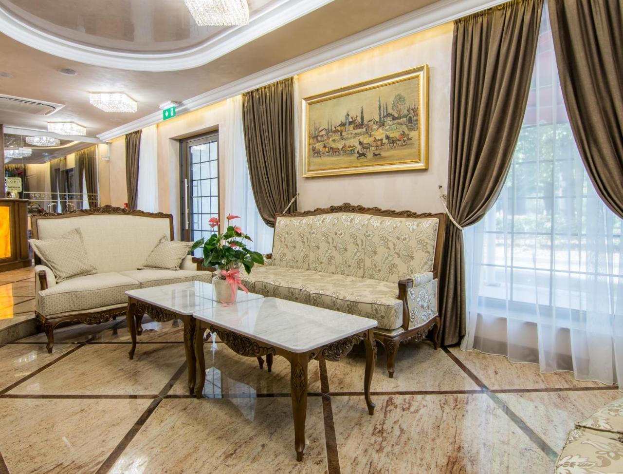 פלובדיב Residence City Garden - Certificate Of Excellence Top 10 Best Five-Stars City Hotels For 2024 Awarded By Htif מראה חיצוני תמונה