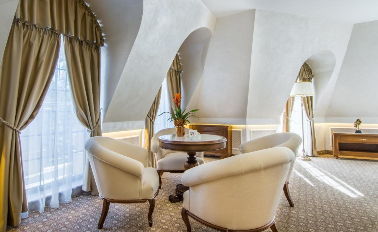 פלובדיב Residence City Garden - Certificate Of Excellence Top 10 Best Five-Stars City Hotels For 2024 Awarded By Htif מראה חיצוני תמונה